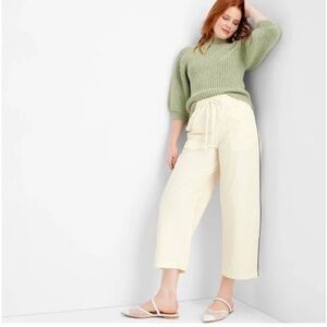 Future Collective Mid-Rise Barrel Leg Track Pants in Cream & Black Size L NWT
